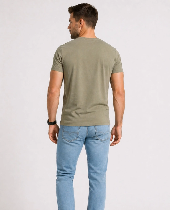 T-shirt męski v-neck kołnierzyk w szpic jasna zielona Recea - 3156