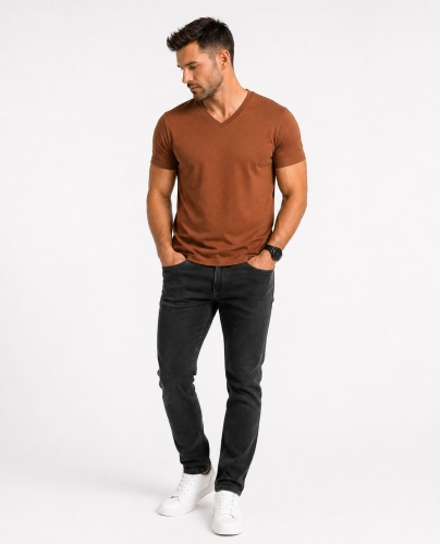 T-shirt męski v-neck kołnierzyk w szpic brązowy Recea - 3157